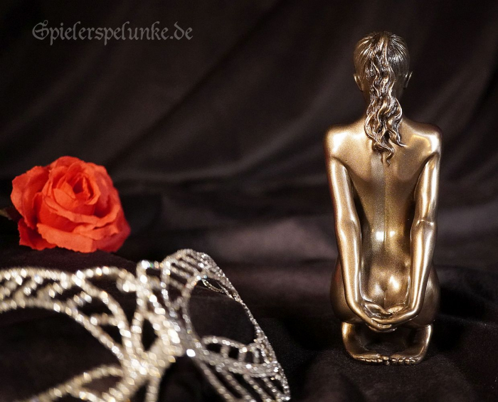 akt bronze erotik figur frau nackt kniend mit pferdeschwanz spielerspelunke