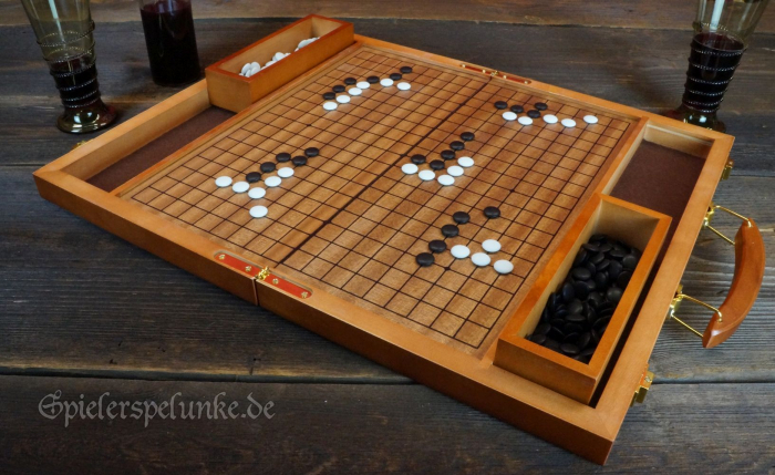 go go bang brettspiel koffer massivholz mahagonifarben