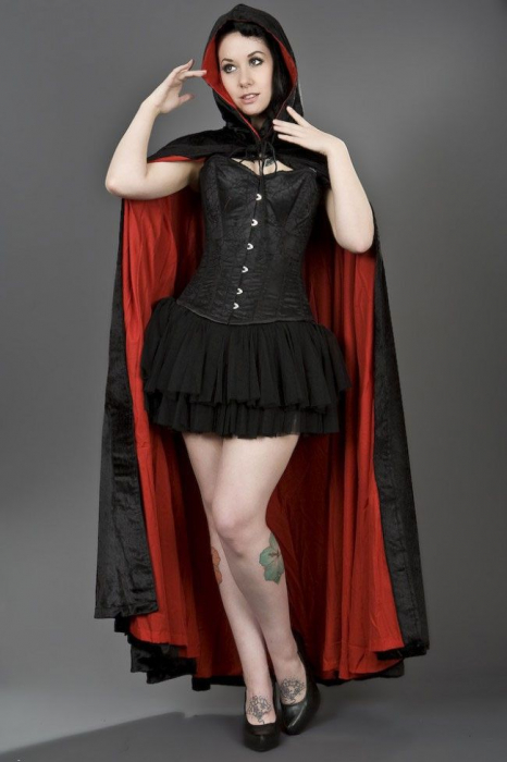 spielerspelunke gothic steampunk kapuzencape viktorianisch