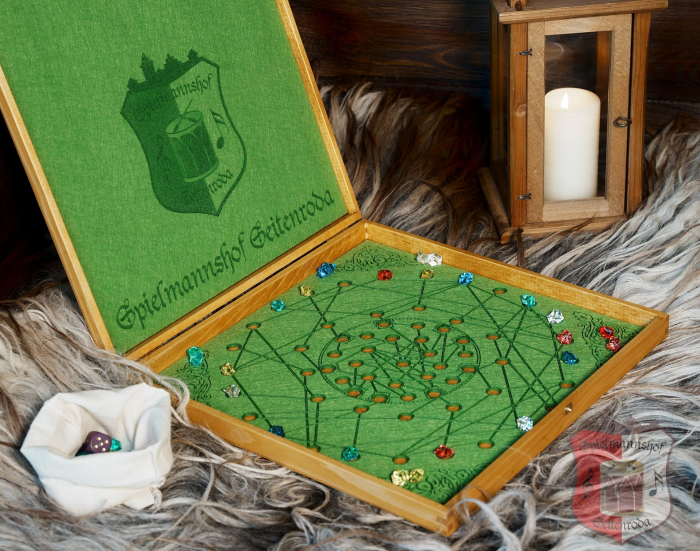 Preview: reisespiel holzspielesammlung holzschatule glasmurmeln historische brettspiele glückshaus fischkopf barbacan spielerspelunke