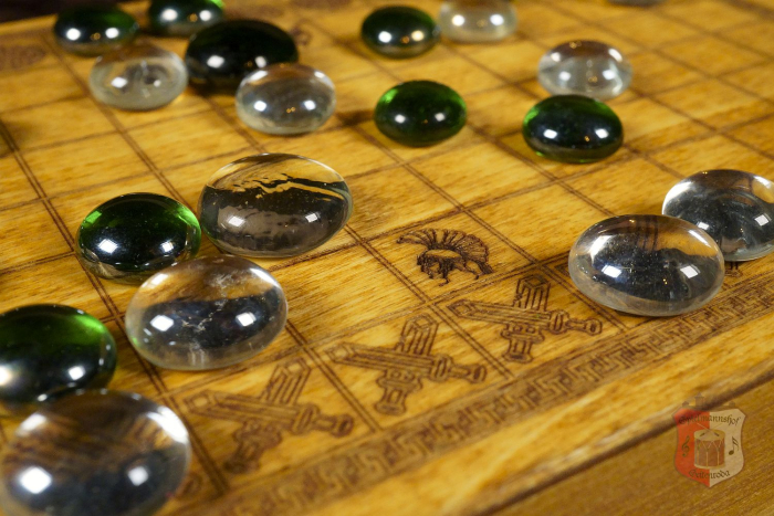 reisespiel holzspielesammlung holzschatulle glasspielsteine historische brettspiele latrunculi fanorona festungsspiel spielerspelunke