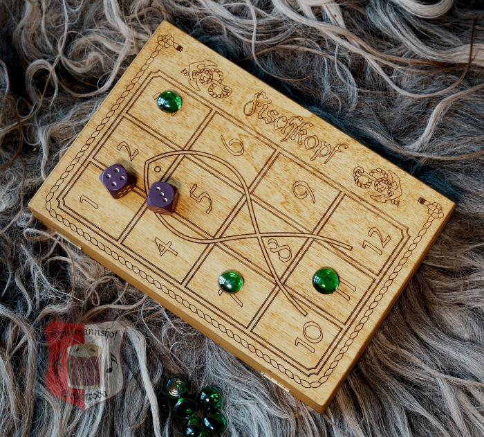 Drei historische Brettspiele in der Holzschatulle Holzspielesammlung