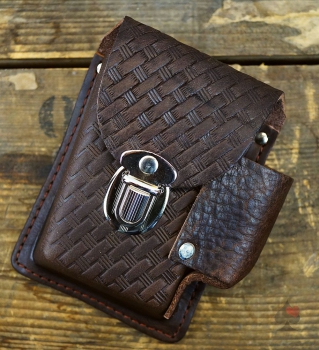biker leder guerteltasche zigaretten feuerzeug