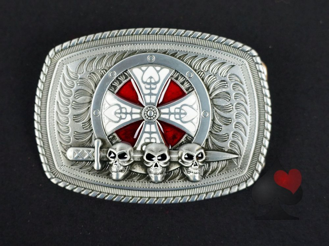 Gürtelschnalle Biker  Kelten Schild Totenkopf