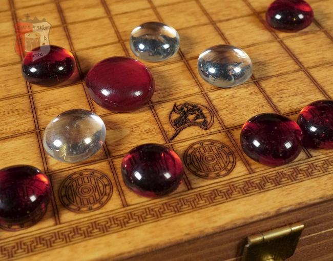 reisespiel holzspielesammlung holzschatulle glasspielsteine historische brettspiele latrunculi fanorona festungsspiel spielerspelunke