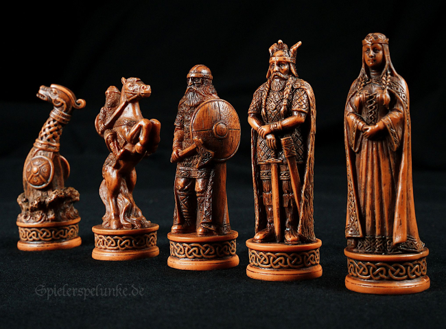 historische schachfiguren wikinger holzfarben elfenbeinfarben spielerspelunke
