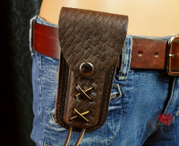 Western Biker Gürteltasche für Klappmesser Leder braun mit Flechtmuster